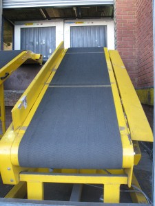 Conveyor belt repairs, conveyor belt manufacturing and refurbishment